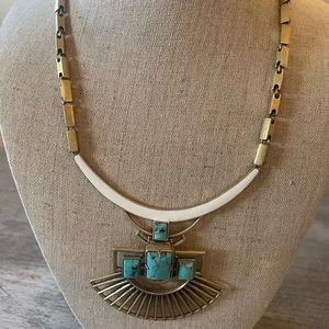 Stella and dot statement necklace